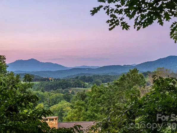 188 Laurel Hill Dr #5, Boone, NC 28607