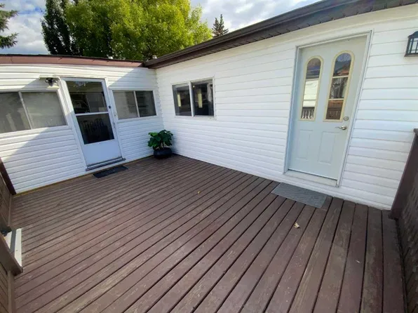 41 Willow Park Est, Leduc, AB T9E 5R2