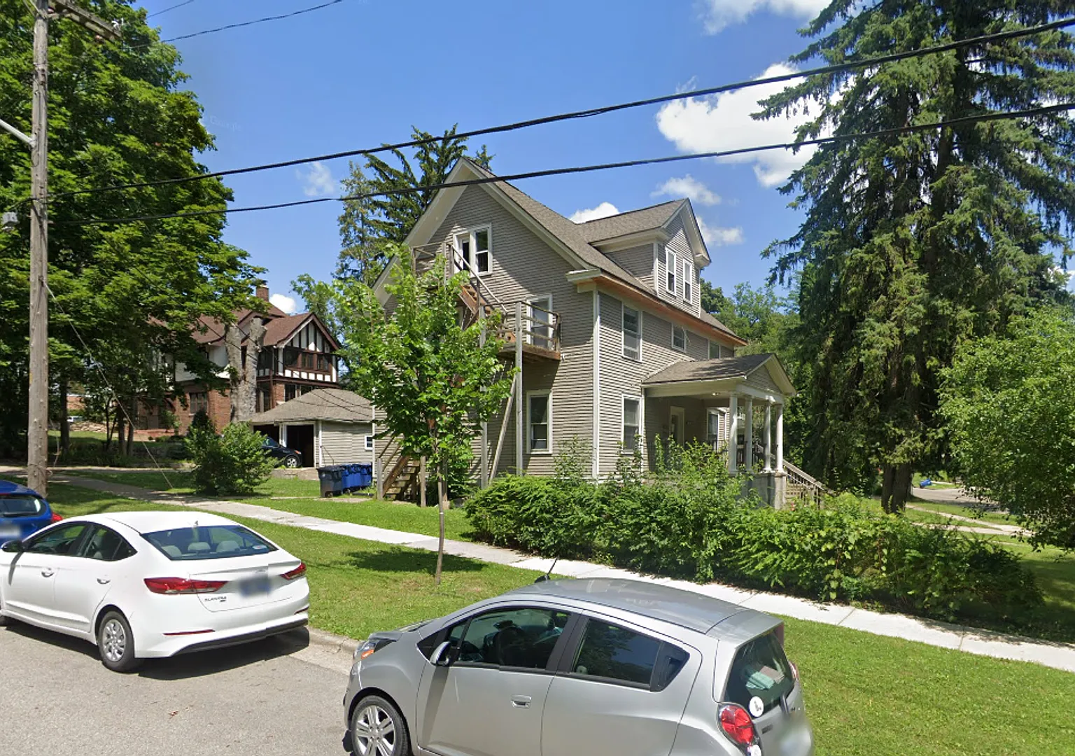 1803 Hill St. — Photo 2
