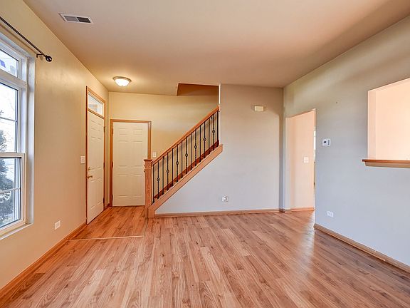 3rd image of 7226 Alden Dr