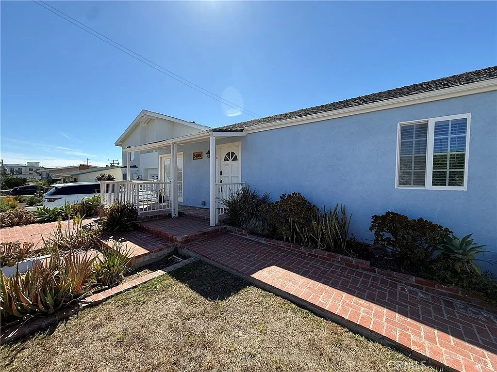 3 bed, 1596 sqft, $6,000 — Photo 4