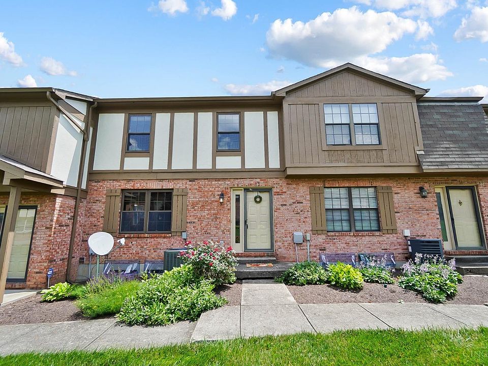 1st image of 13 Fairgreen Cir
