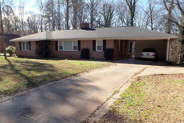 1st image of 106 Woodcrest St