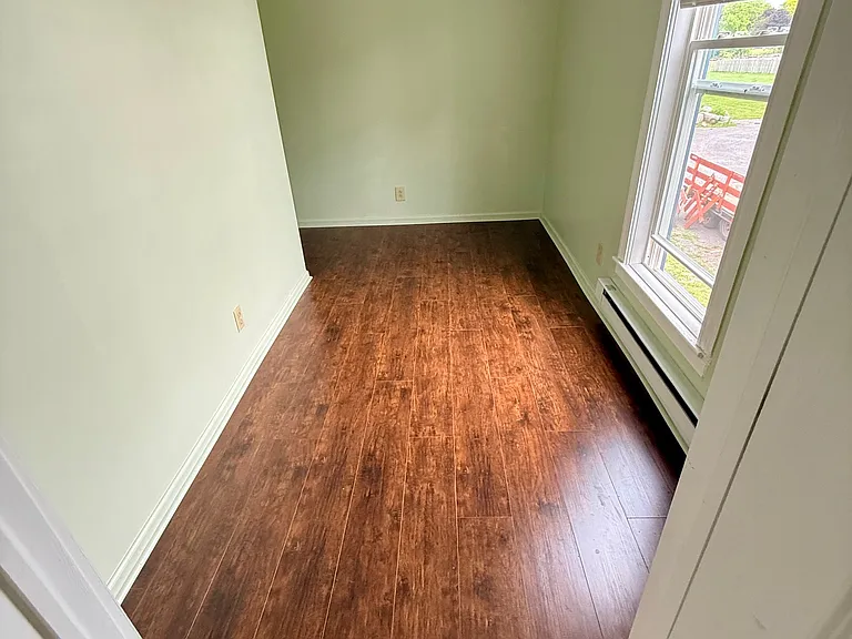 Bedroom #1