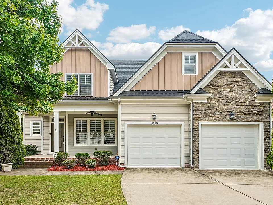 1025 Princeton View Ln