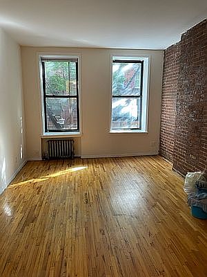 1st image of 325 E 92nd St #2D