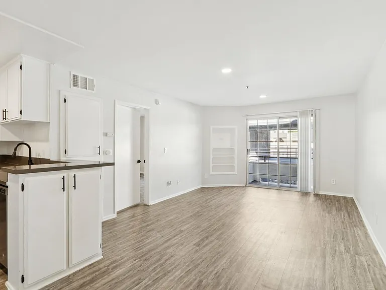 4378 Sepulveda Blvd — Photo 10