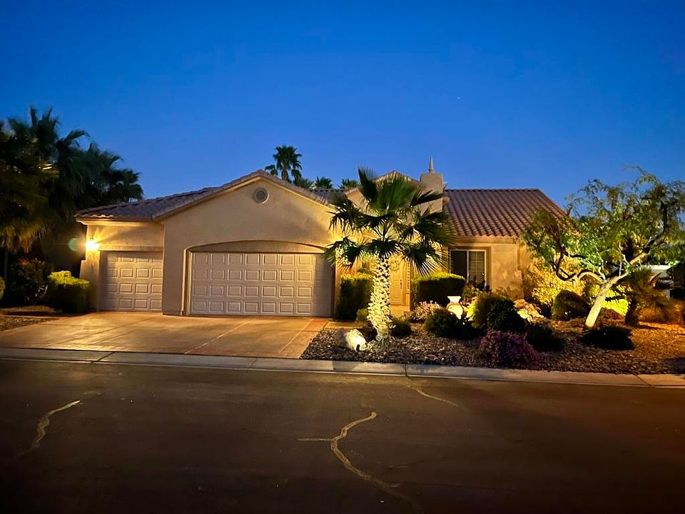 1st image of 40142 Calle Santa Juana