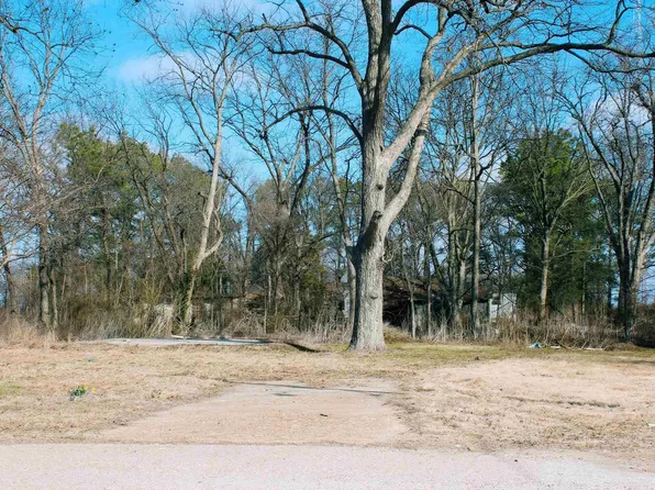 605 Hanna Rd, Luxora, AR 72358