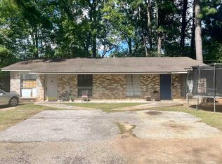 507-509 Fairway Dr, Longview, TX 75604