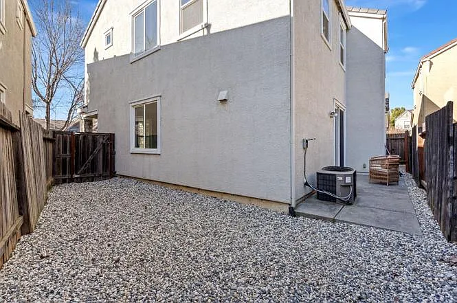2580 Tourbrook Way — Photo 4