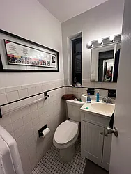 Rented by Salon Realty Corp