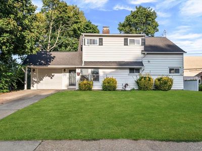 119 Hamlet Road, Levittown, NY, 11756