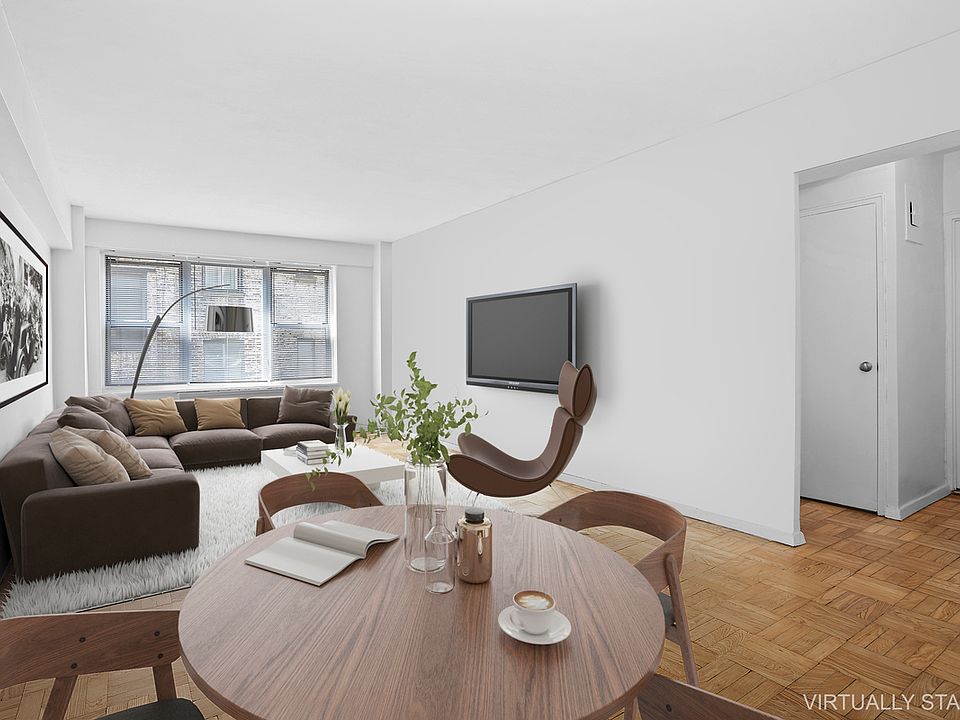 1st image of 33 Greenwich Ave APT 5A