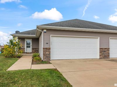 150 Jennifer Ct, Chatham, IL, 62629