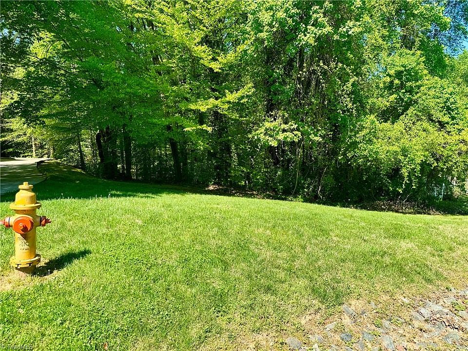2nd image of 1042 Bebb Willow Ln Lot 57