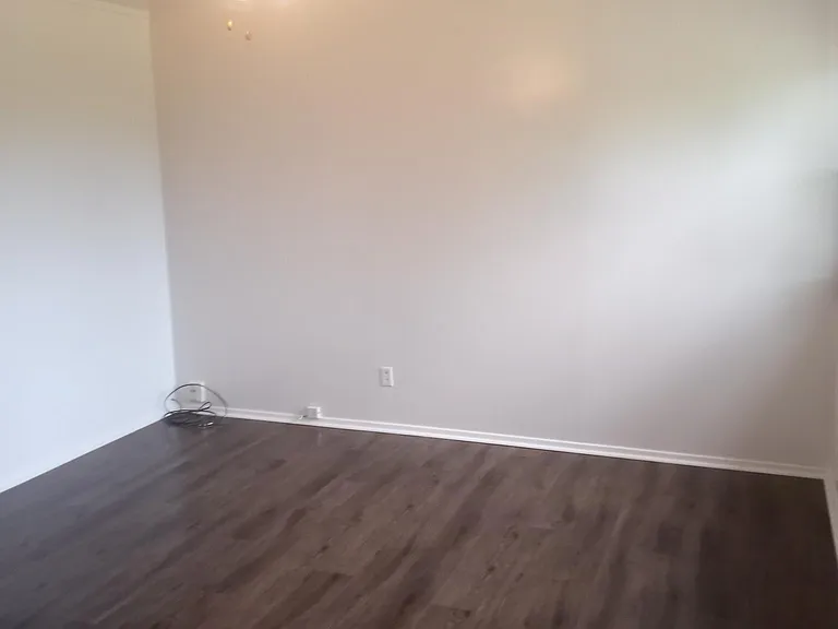 2801 Cecil Ave — Photo 8