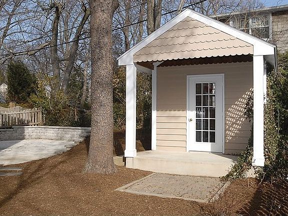 Stylish shed with electric
