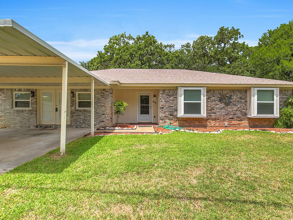 1st image of 412 Shady Grove Dr