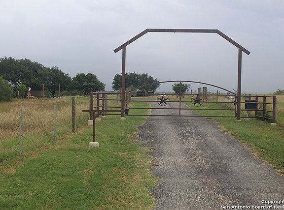 4th image of 1734 Fm 1346