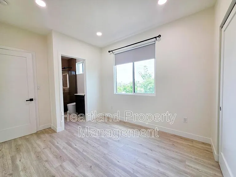3350 Lockwood Dr #2 — Photo 6