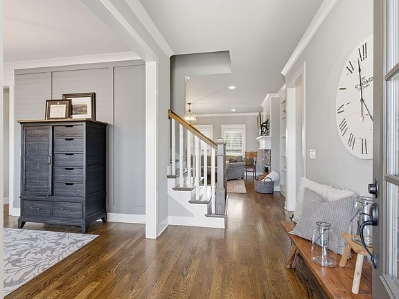 3rd image of 4018 Merryman Ln