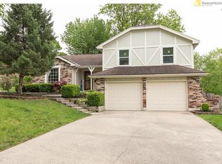 309 E 107th St, Kansas City, MO 64114