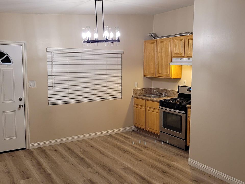 1st image of 9734 Woodale Ave