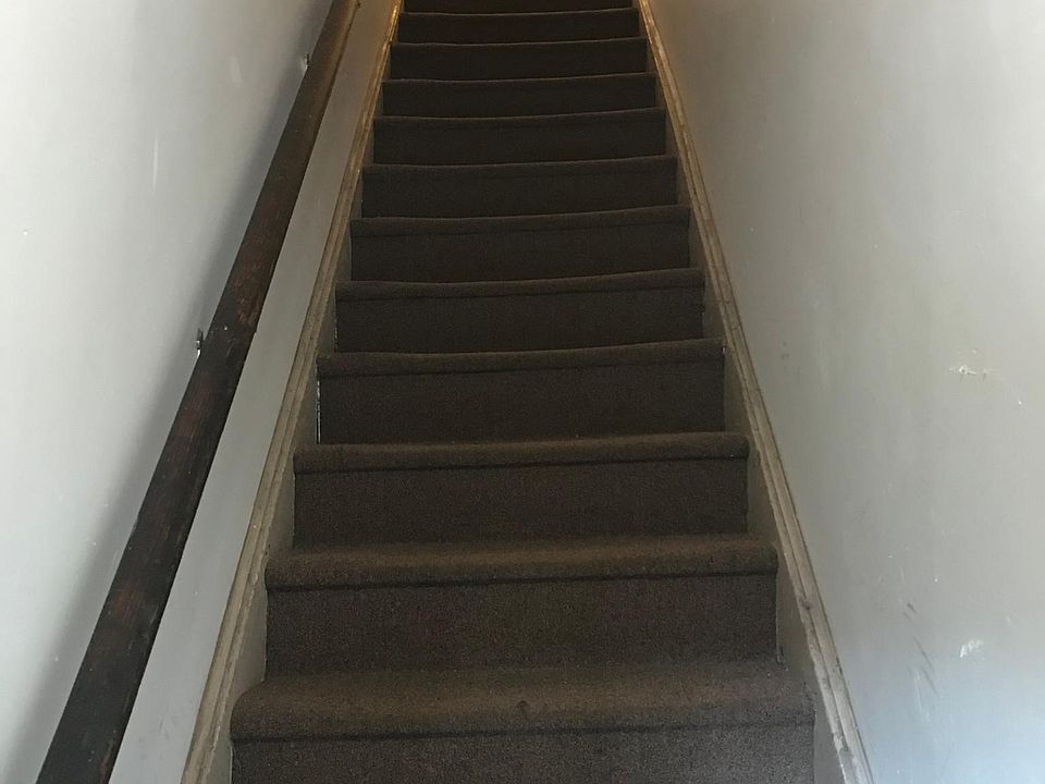 Walk up