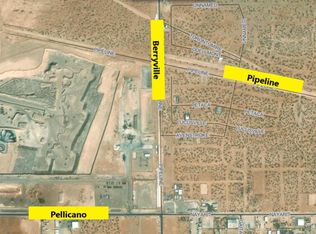 2 La Joya Rd, El Paso, TX 79928