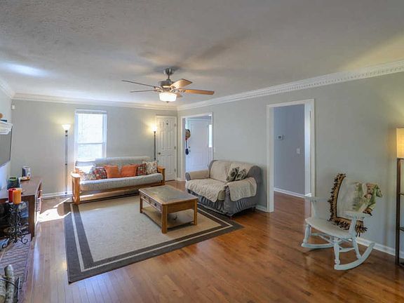 5th image of 908 Flintlock Pl