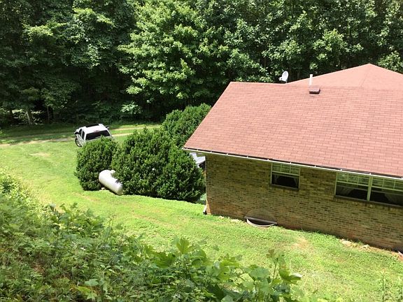 5th image of 604 Forge Creek Cir