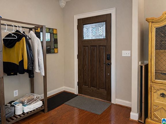 5th image of 467 River Oaks Ln