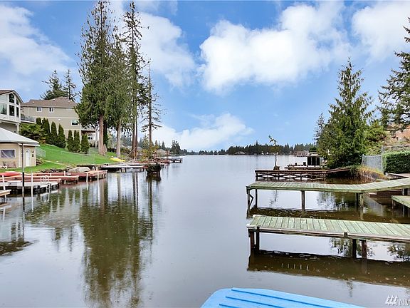 3rd image of 21103 Church Lake Dr E