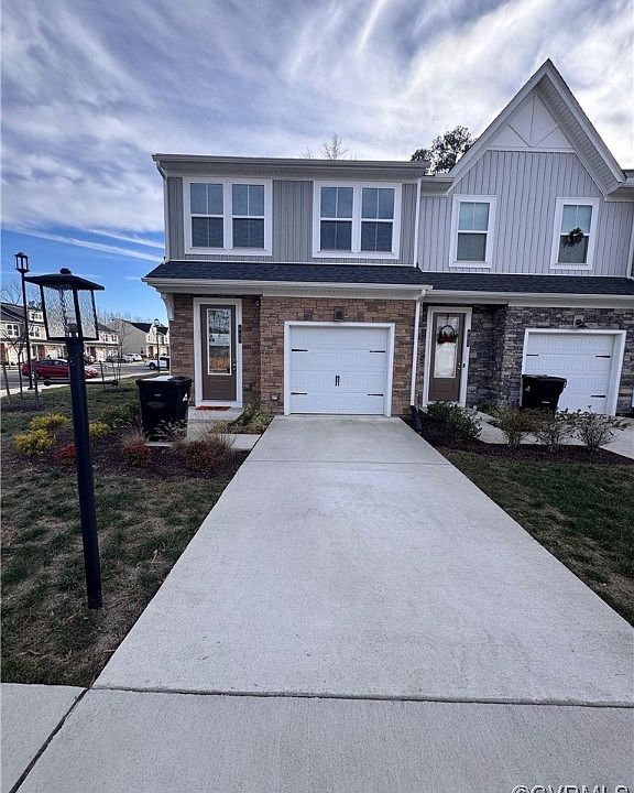 1st image of 680 McCormick Farm Dr