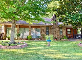 4063 W Collings St, Springfield, MO 65803