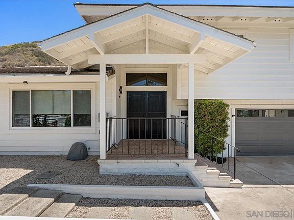 5th image of 3548 Laurashawn Ln