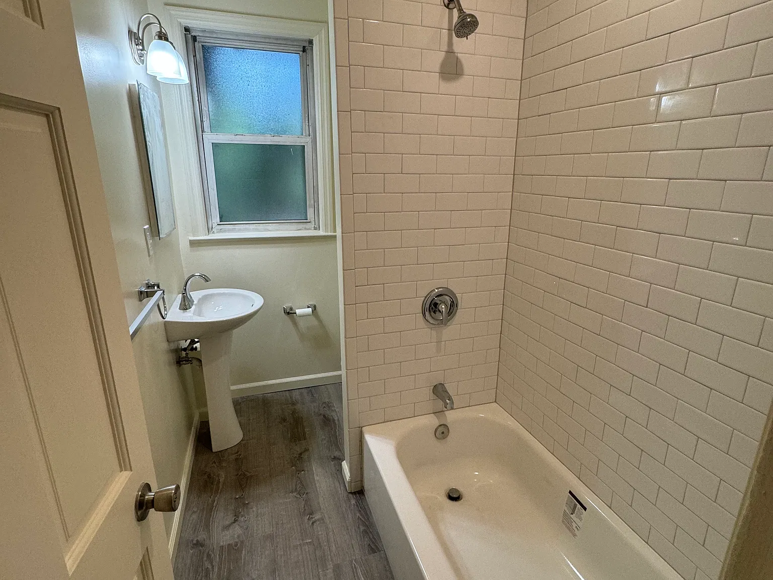 1 bed, $1,750 — Photo 4
