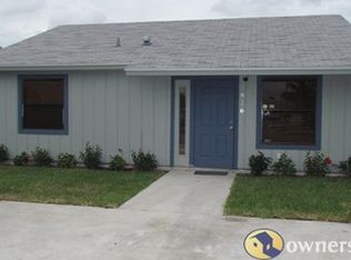 3816 Parkside Cir, Palm Springs, FL 33461