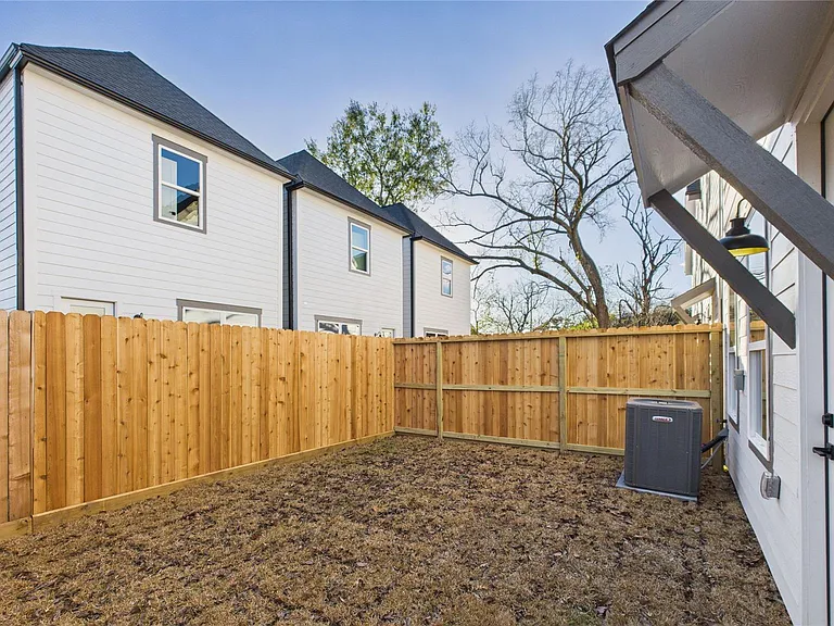 5027 Golden Forest Dr #C — Photo 29