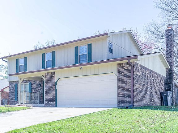 2nd image of 8306 Corkwood Dr