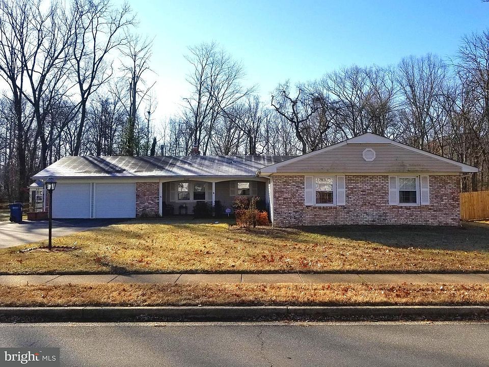 2nd image of 4349 Majestic Ln