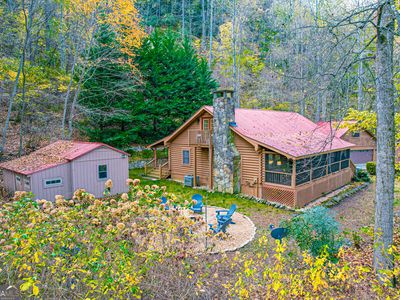 100 Windsong Ln, Rabun Gap, GA, 30568