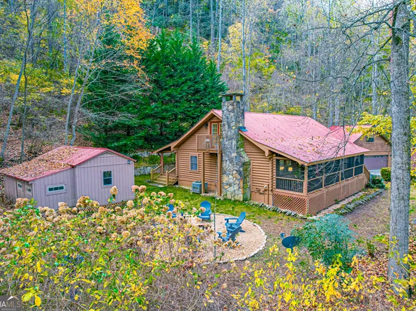 100 Windsong Ln, Rabun Gap, GA 30568