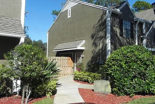 16547 Lake Brigadoon Cir Photo 1