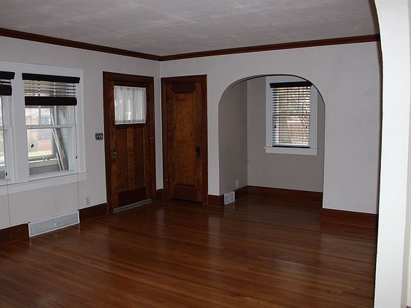 5th image of 125 Welty Ave