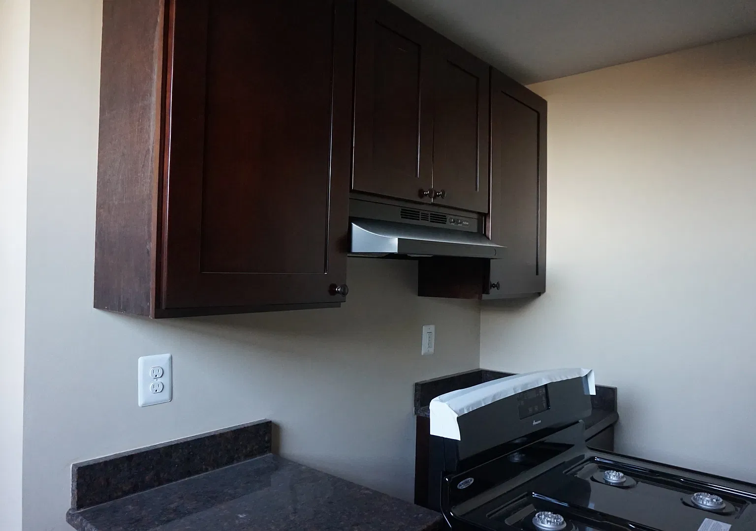 4013 Lancaster Avenue — Photo 2
