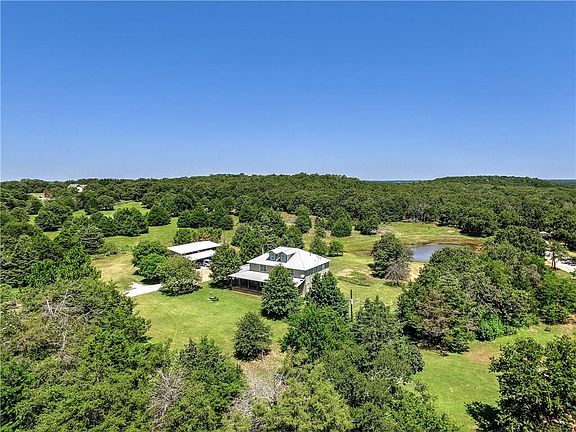 3rd image of 1023 County Road 286