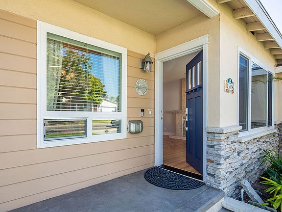 3rd image of 23004 Evalyn Ave