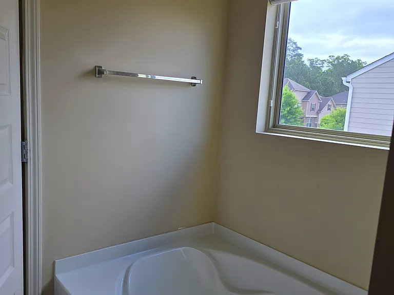 245 Silver Willow Walk — Photo 16